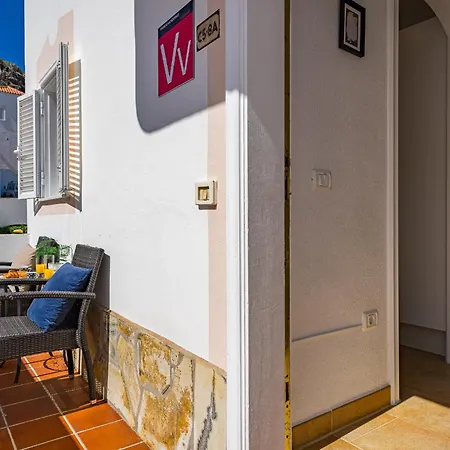 公寓 Bellarosa Sunset Ocean View In With Airco, Garage