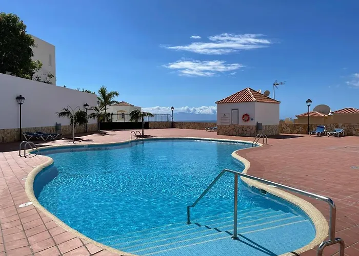 Bellarosa Sunset Ocean View In With Airco, Garage Appartement